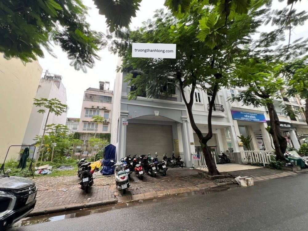 cho thuê nhà phố phu my hung r4-90 hg1